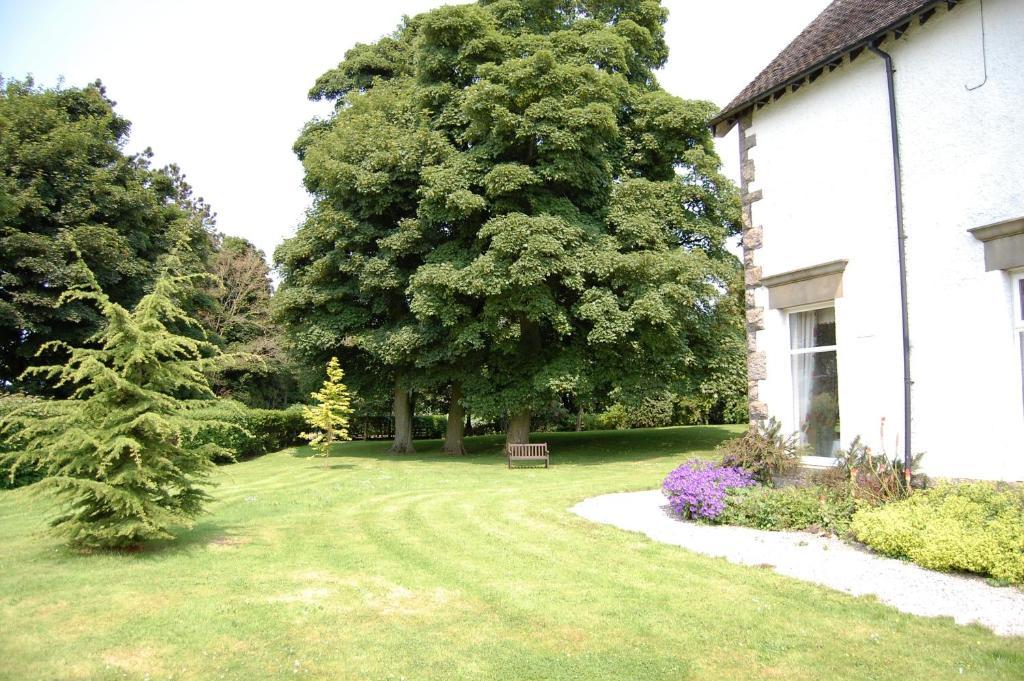 Newton House Hotel Alstonfield Екстер'єр фото