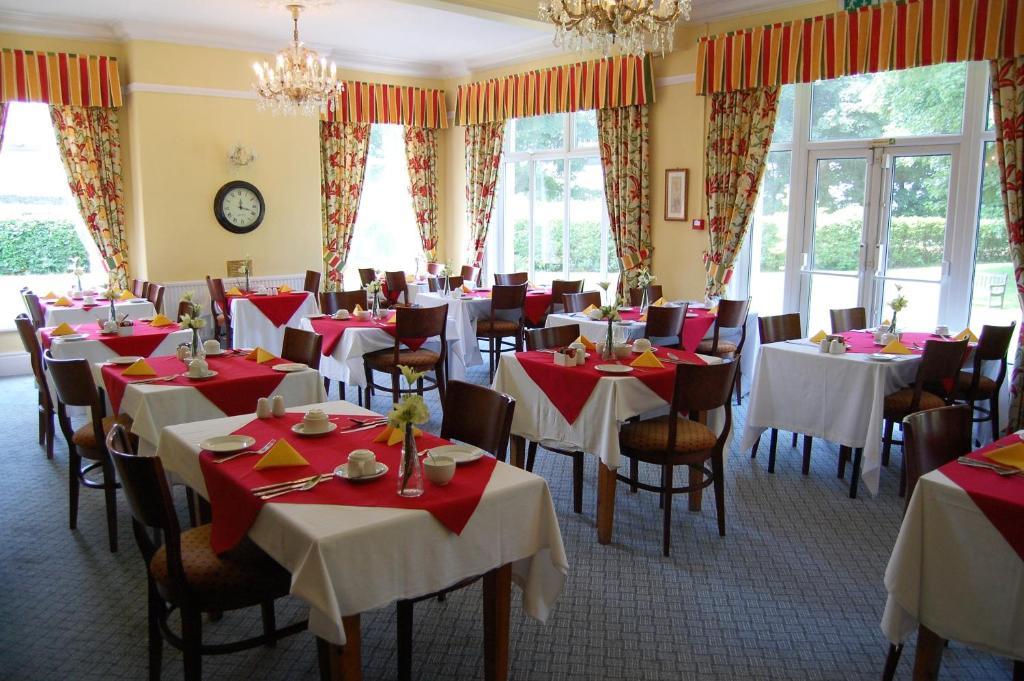 Newton House Hotel Alstonfield Екстер'єр фото